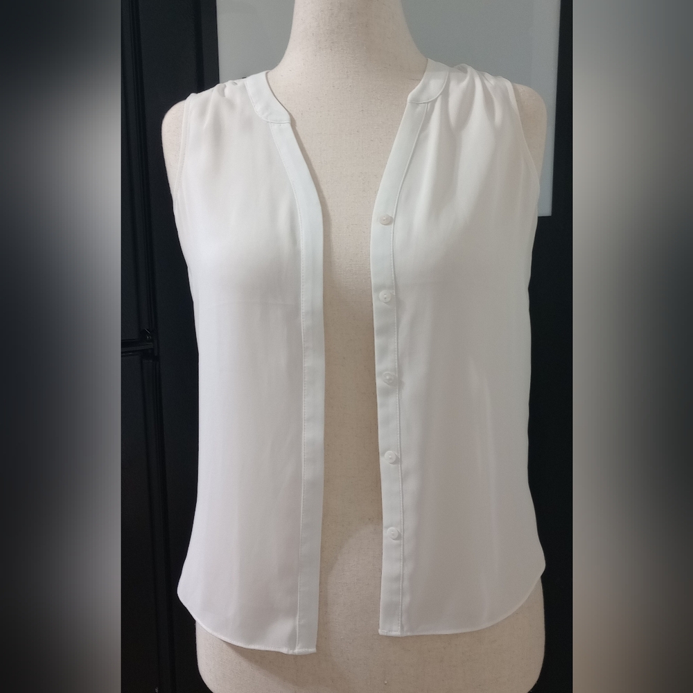 NYDJ  Sleeveless Blouse